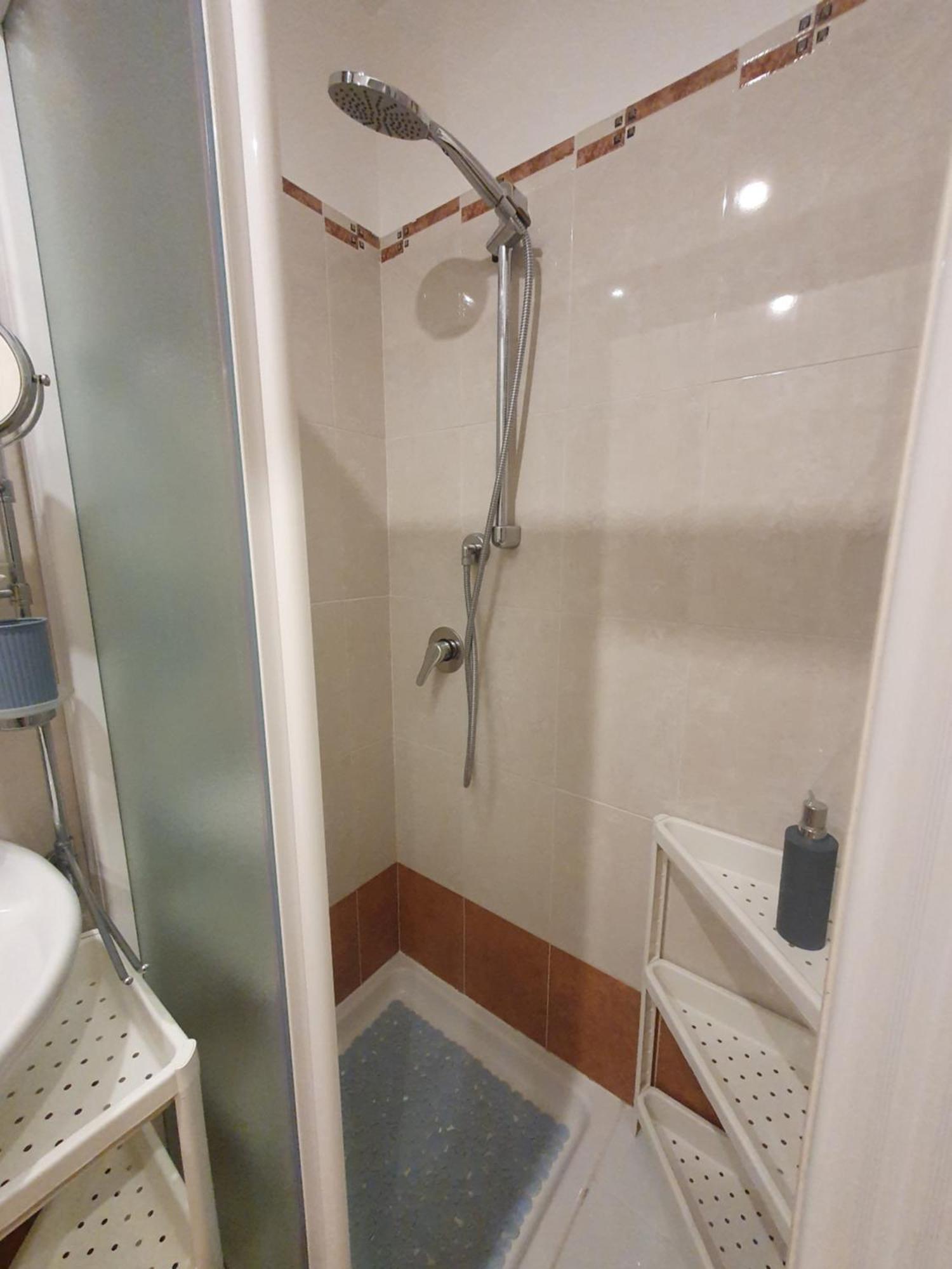 La Dimora Di Don Vito - Appartamento Confortevole Bari Bagian luar foto